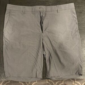 Bonobos Men's Charcoal Flat Front Shorts